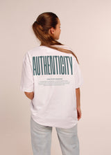 Camiseta "Authenticity" White